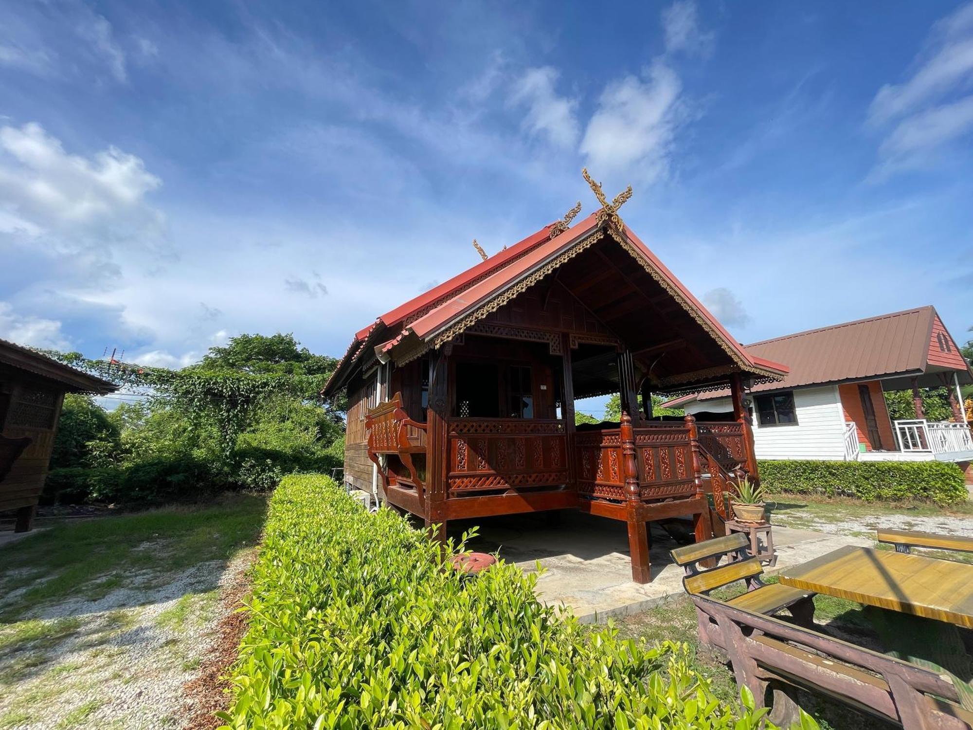 Oh Taley Resort Rayong Buitenkant foto